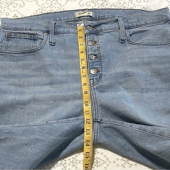 MADEWELL Button Fly 9” High Rise Skinny Ankle Jeans size 34 - Picture 8 of 10